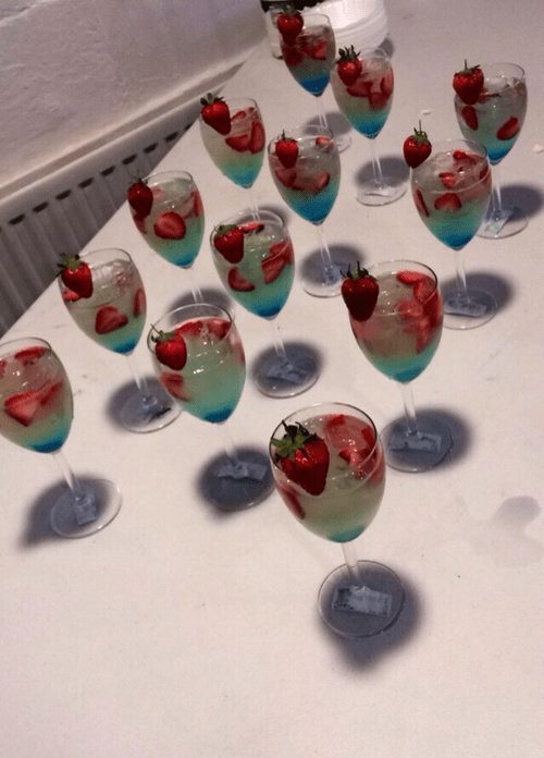 guzzu-drinks-love-in-the-sky